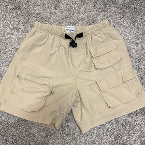 Urban Outfitters Man Cargo Shorts